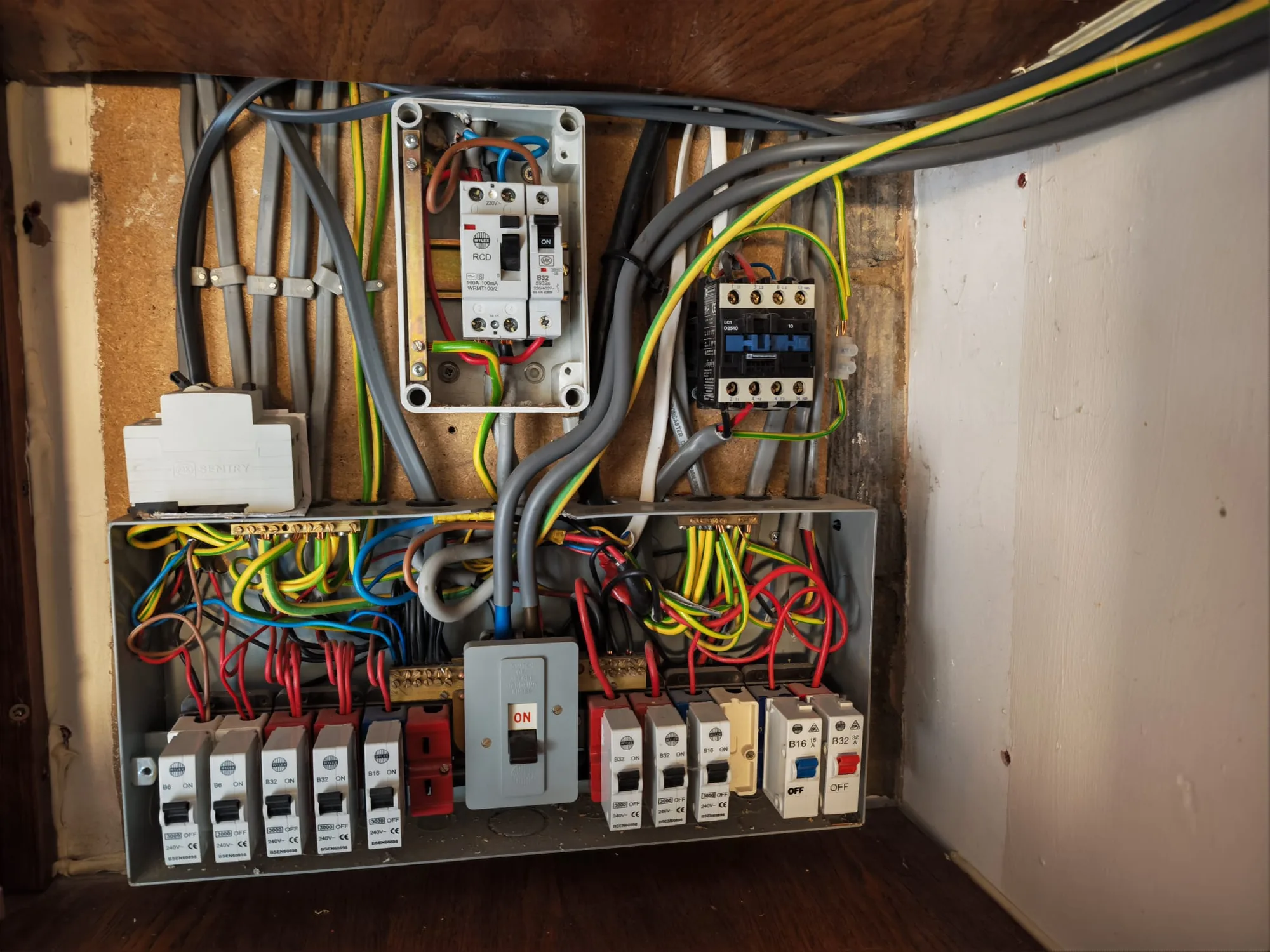 Consumer unit replacement in a Willingham home